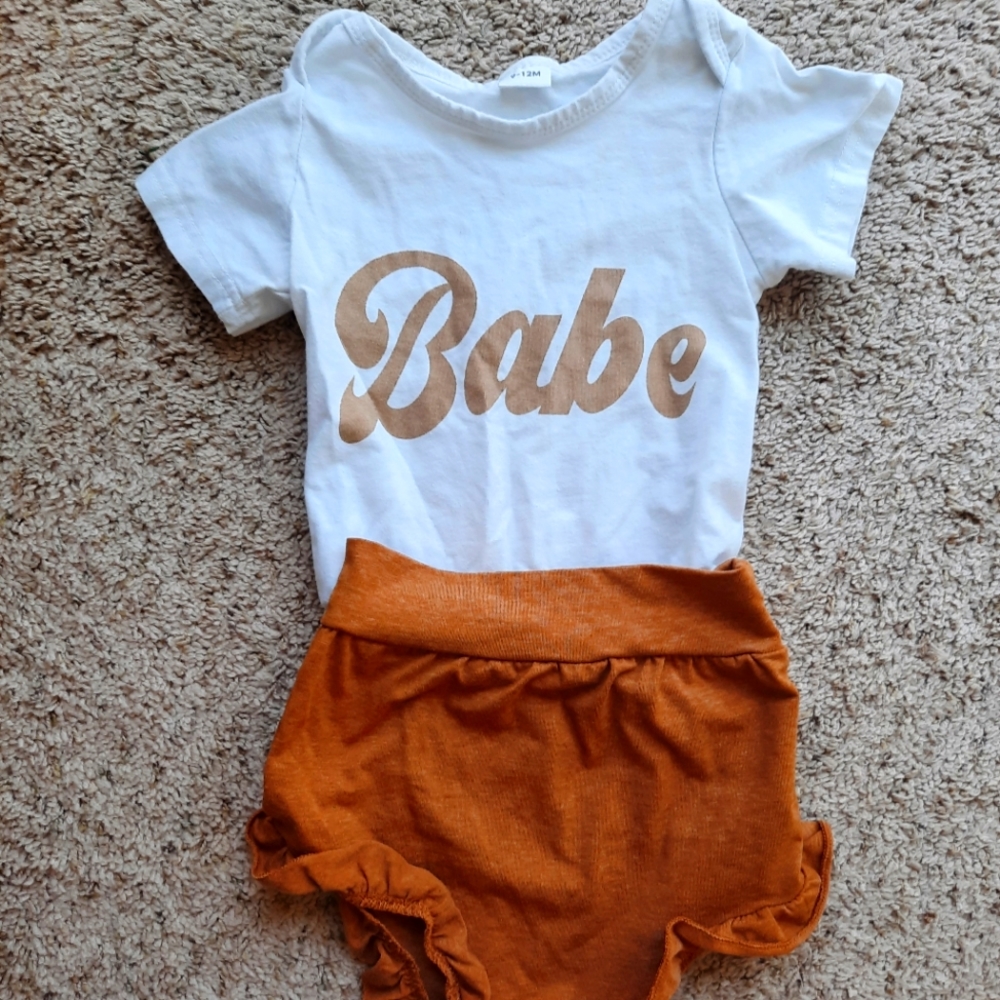 Two Piece Babe Set for your Baby